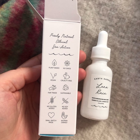 Earth Harbor Luna Rain Phyto-Resurfacing Night Serum 1oz - Picture 2 of 8